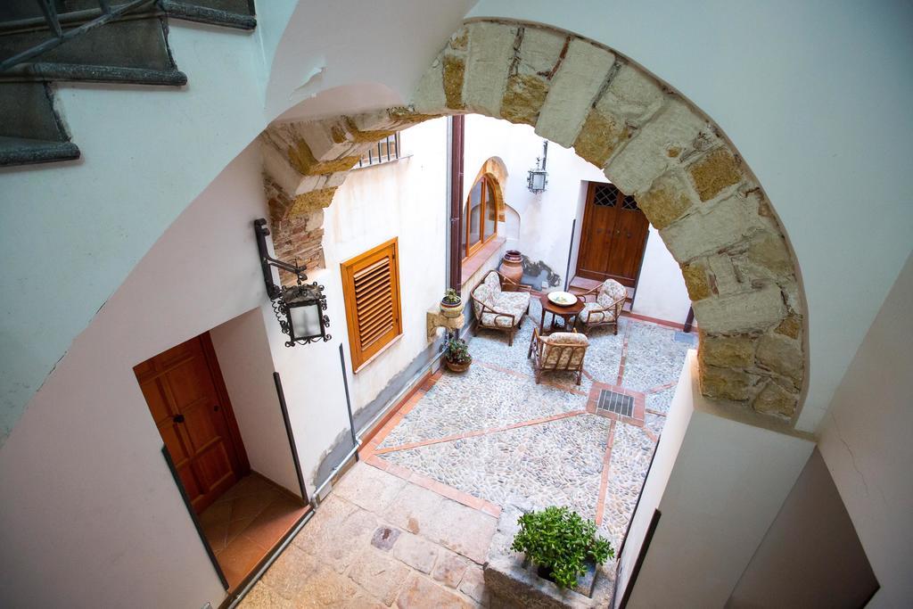 Palazzo Raho Hotell Cefalù Eksteriør bilde